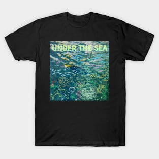 under the sea,blue sea,sea creatures,Turtle, puffer fish, starfish, shrimp, shark, tropical fish, sea horse, seaweed, sardines, squid, crabs, clams T-Shirt